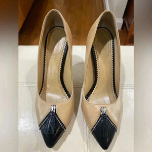 Charlotte Olympia Leather pointed toe Heels Sz 6